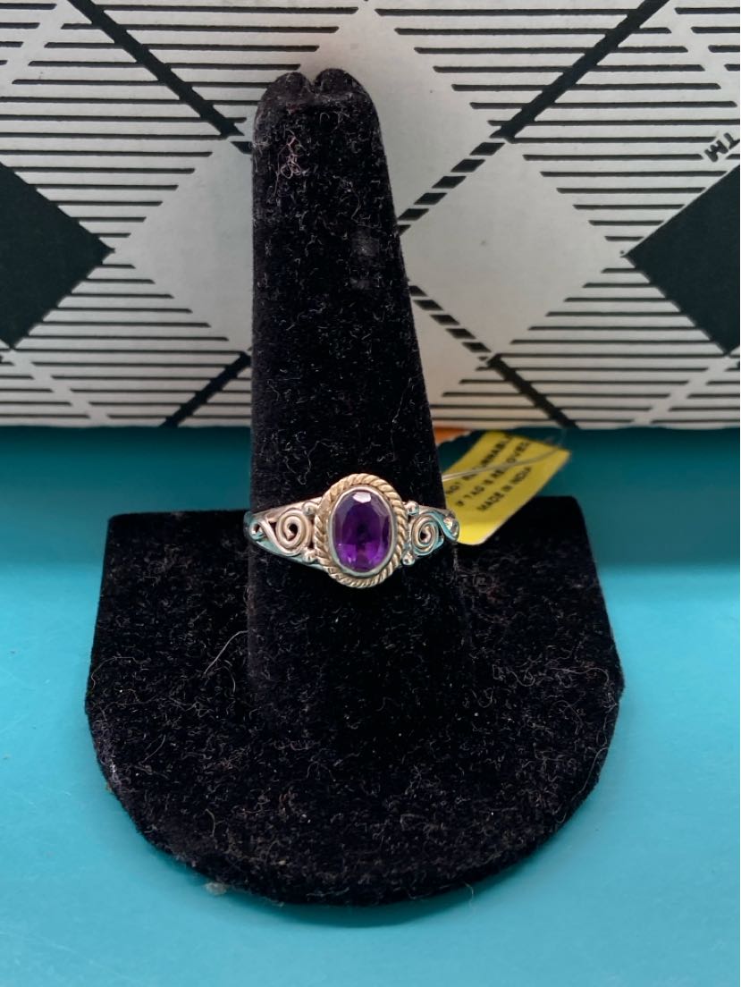 .925 Sterling Silver Size 10 Purple Stones Ring