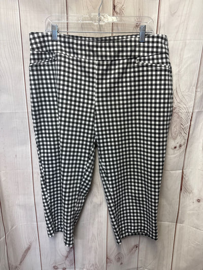 Croft & Barrow Women's Size 16 Black & White Capris