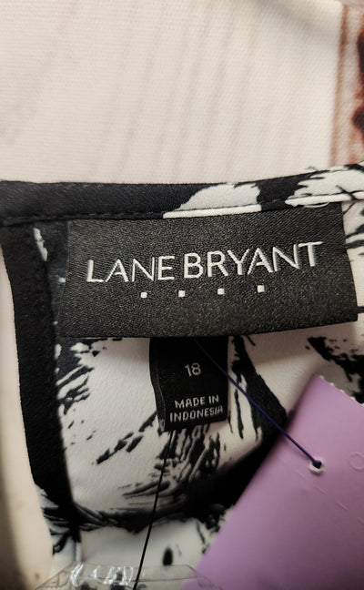 NWT Lane Bryant Women's Size 18 Black & White Floral 3/4 Sleeve Top