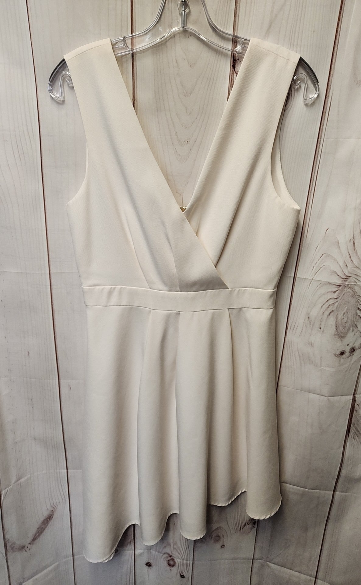 Adelyn Rae Women's Size M White Dress