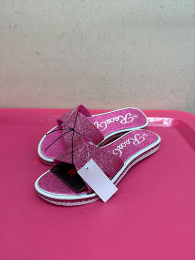 Rocawear Women's Size 6 Pink Sandals NWT