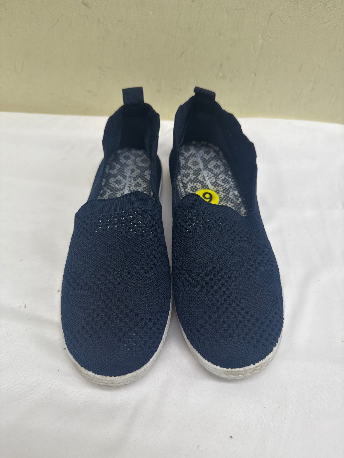 Tommy Bahama Women's Size 9 Navy Flats
