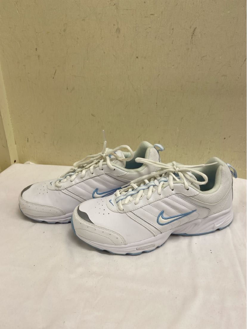 Nike Women's Size 10 Rolling Rail 318172-111 White Walking Sneakers