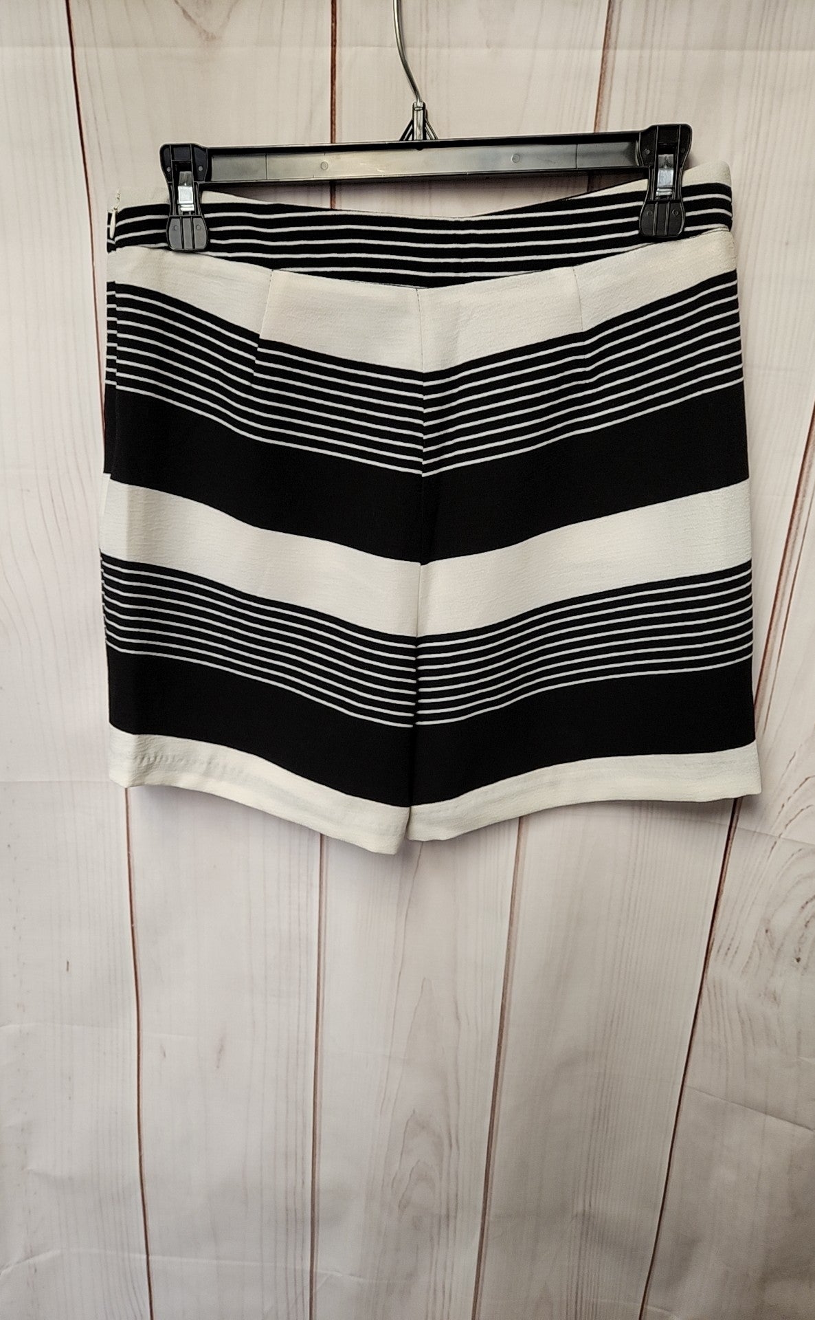 Cynthia Rowley Women's Size 2 White & Black Shorts