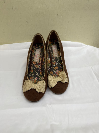 Sugar Women's Size 7-1/2 Brown Pumps