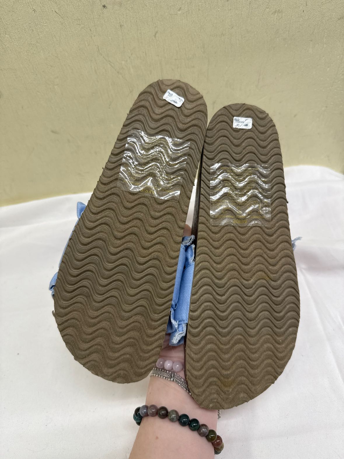 Aerie Women's Size 6 Blue Sandals