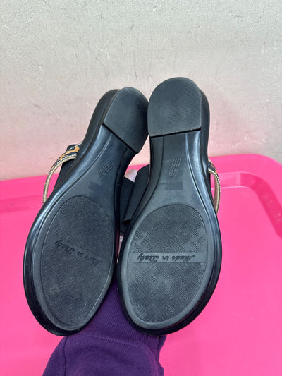 Toscanella Women's Size 8-1/2 Black Sandals