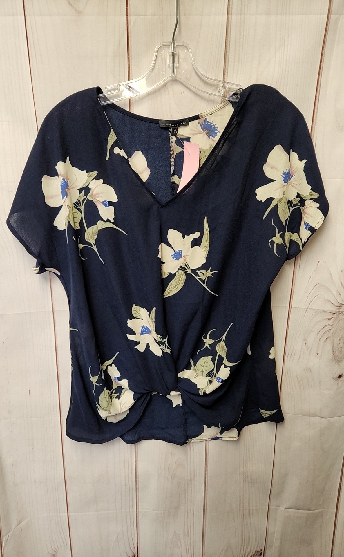 West Kei Women's Size S Navy Floral Short Sleeve Top