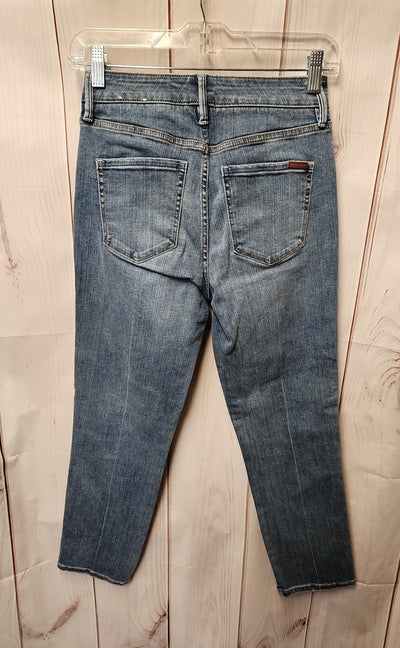White House Black Market Women's Size 25 (0) Blue Jeans The Straight Crop