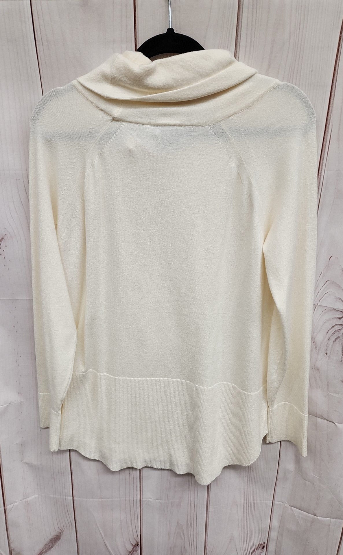 Raya Women's Size L Cream Sweater