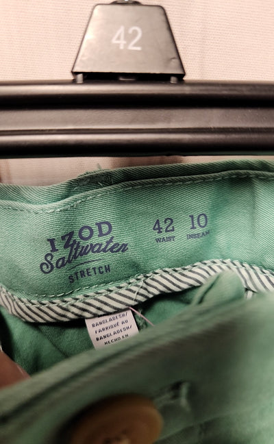 NWT Izod Men's Size 42 Green Shorts
