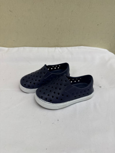 Cat & Jack Boy's Size 5 Navy Shoes
