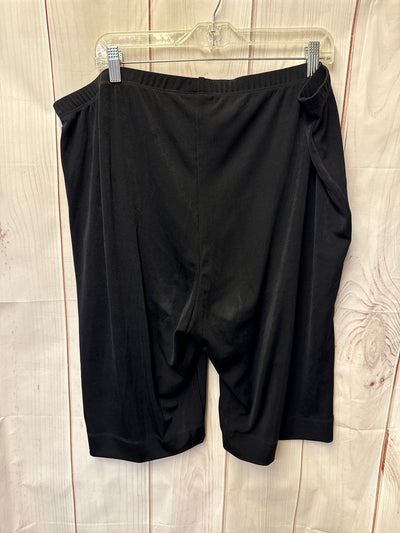 Chico's Travelers Women's Size 4 = US20/22 Black Skorts