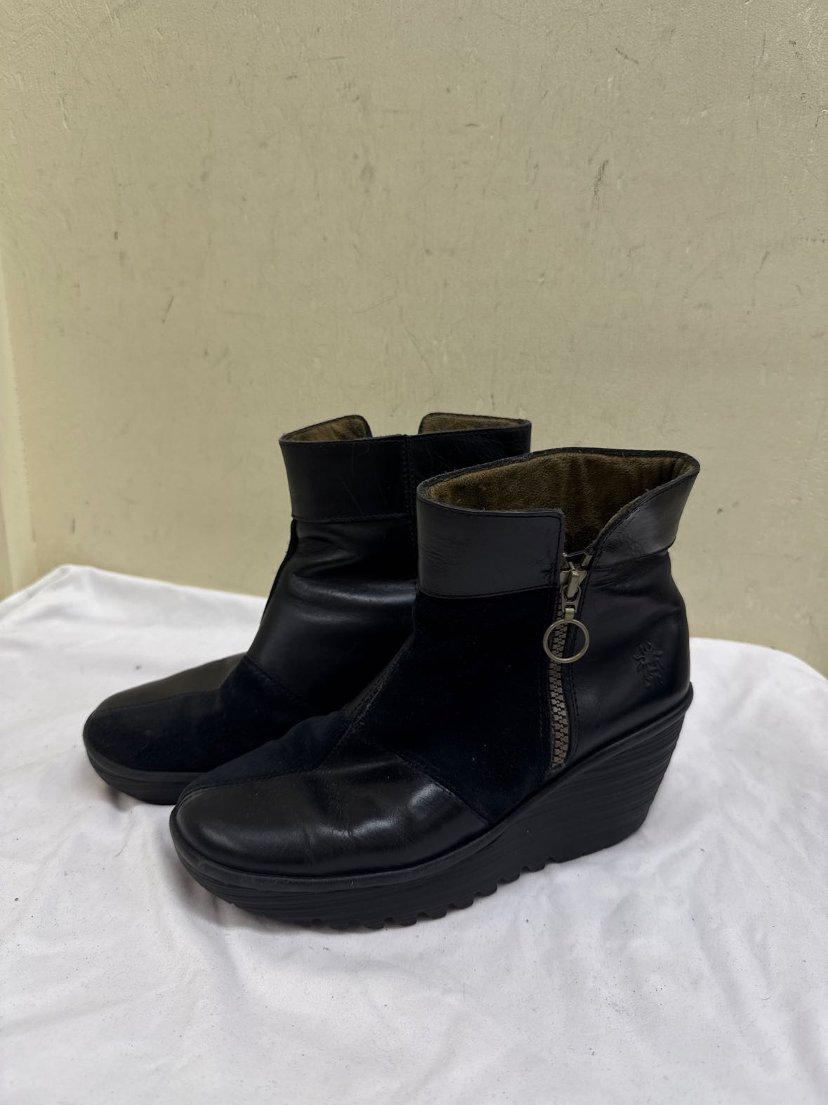 Fly London Women's Size 38 = 7-1/2 Black Boots Shoes
