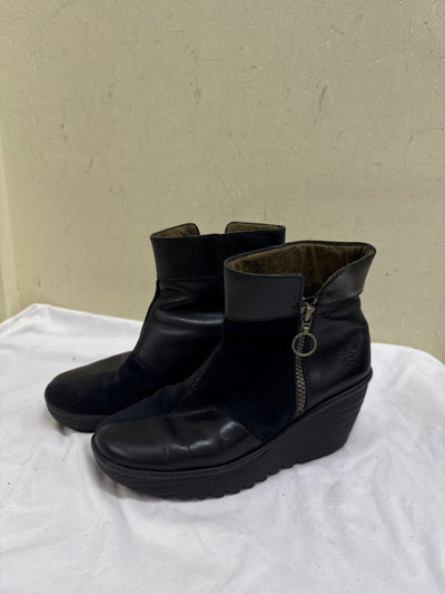 Fly London Women's Size 38 = 7-1/2 Black Boots Shoes