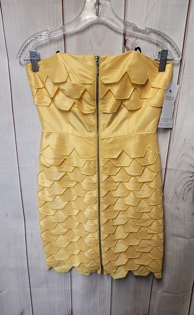 NWT Laundry by Shelli Segal Women's Size 4 Yellow Dress