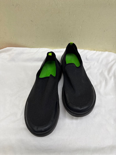 Oofos Women's Size 11 Black Flats Shoes