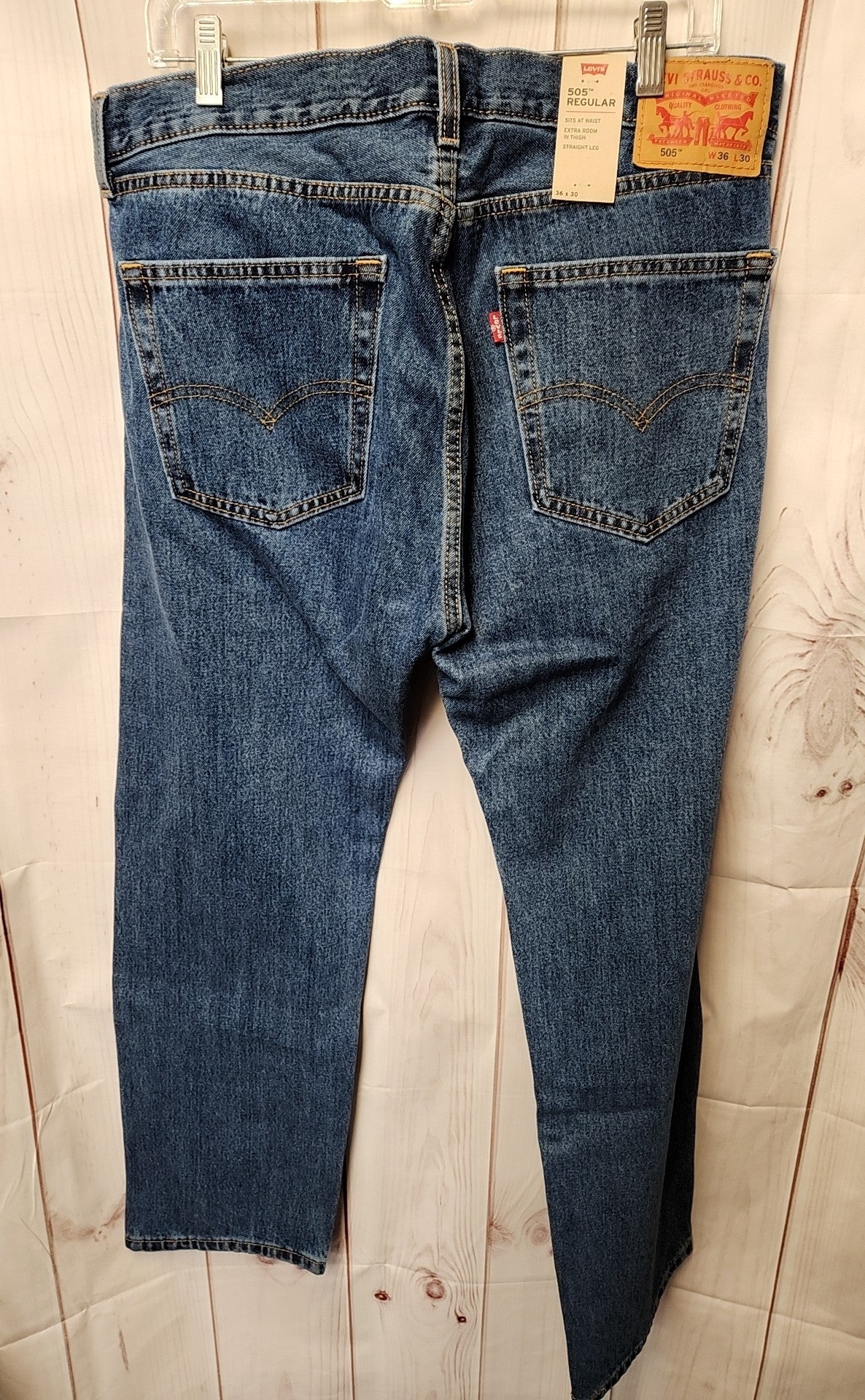 NWT Levis Men's Size 36x30 Blue Jeans 505 Regular