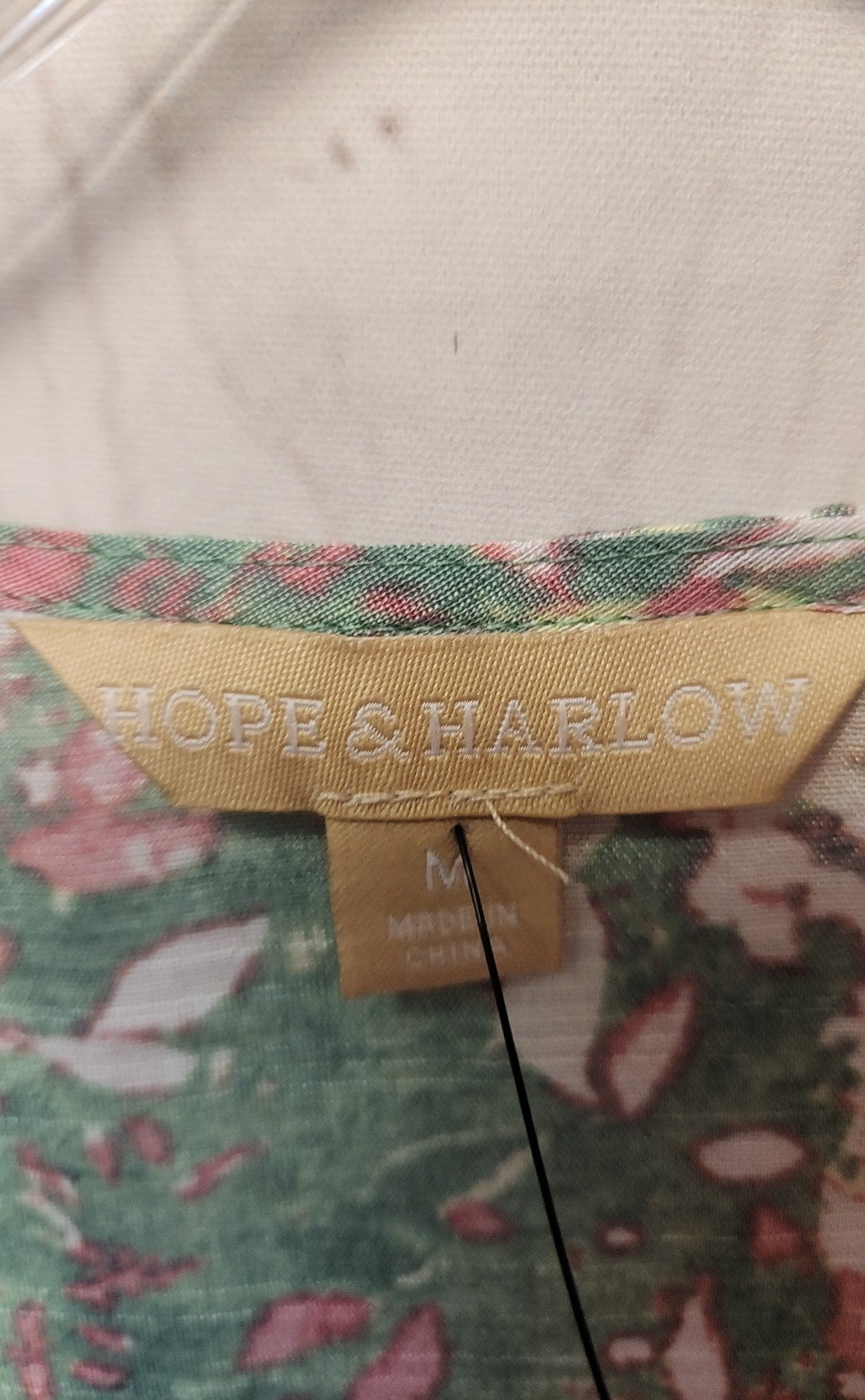 NWT Hope & Harlow Women's Size M Green Floral Long Sleeve Top