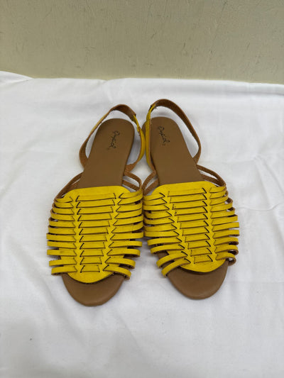 Qupid Women's Size 9 Yellow Sandals
