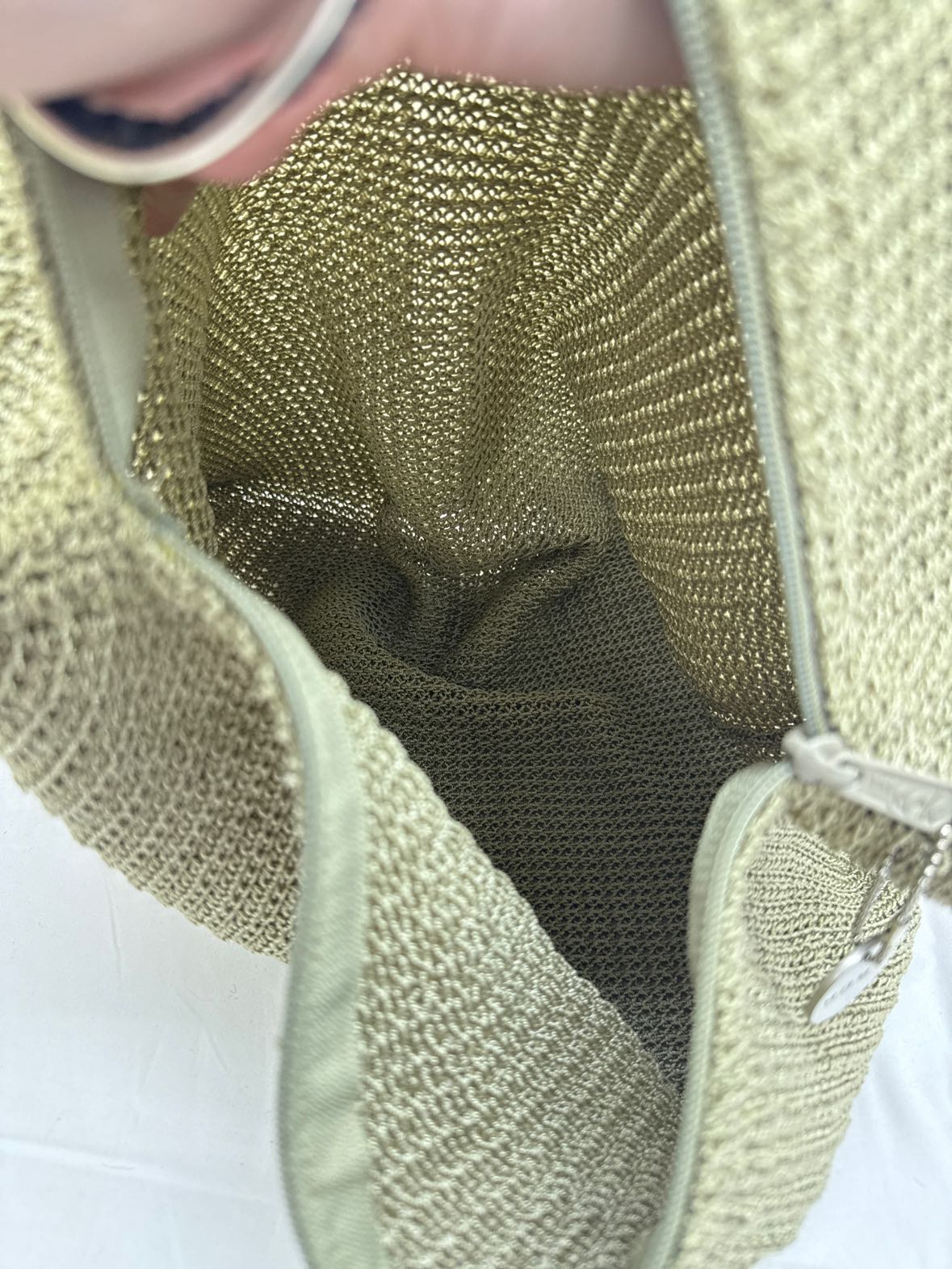 The Sak Green Pouch