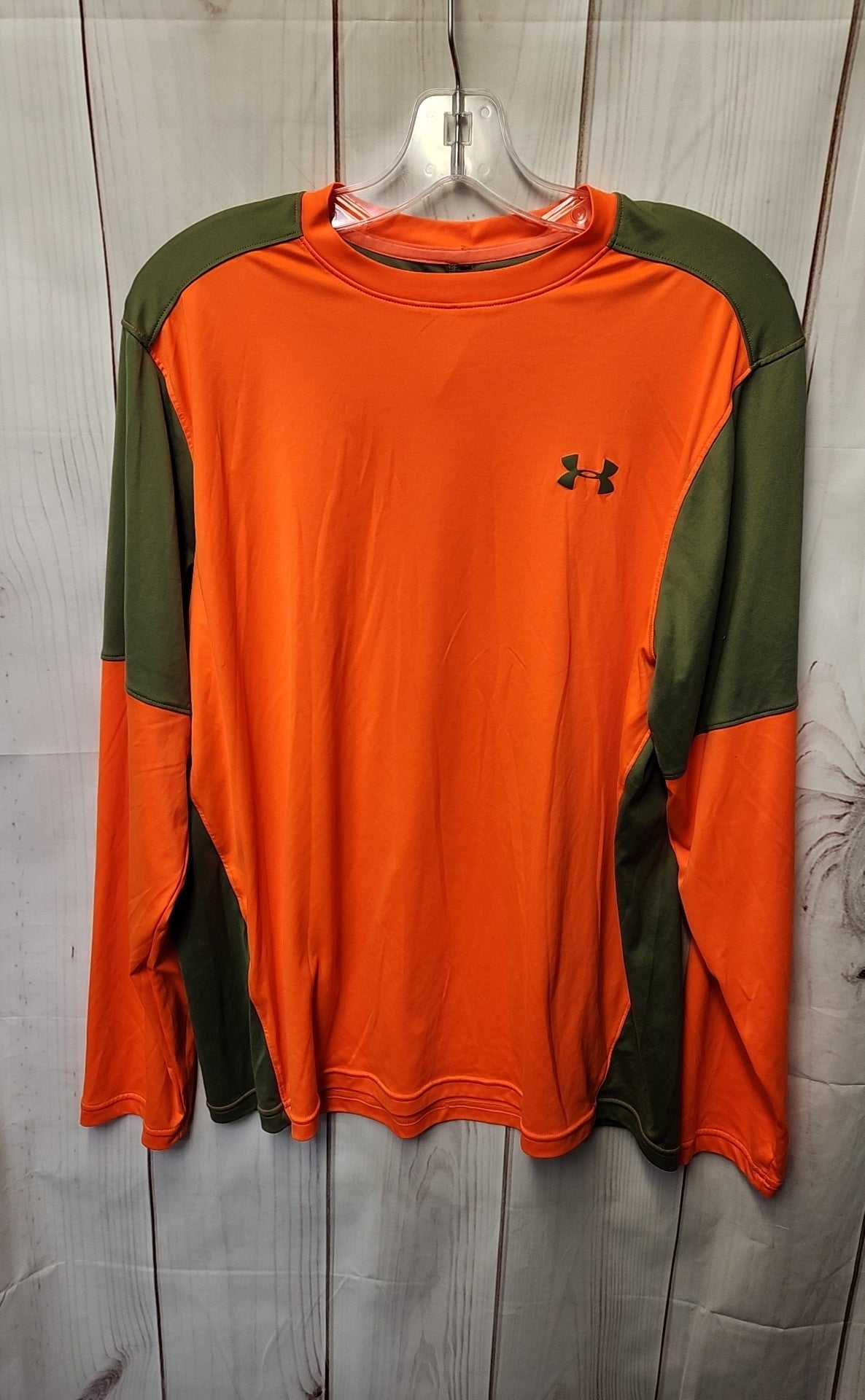 Under Armour Men's Size M Orange Shirt