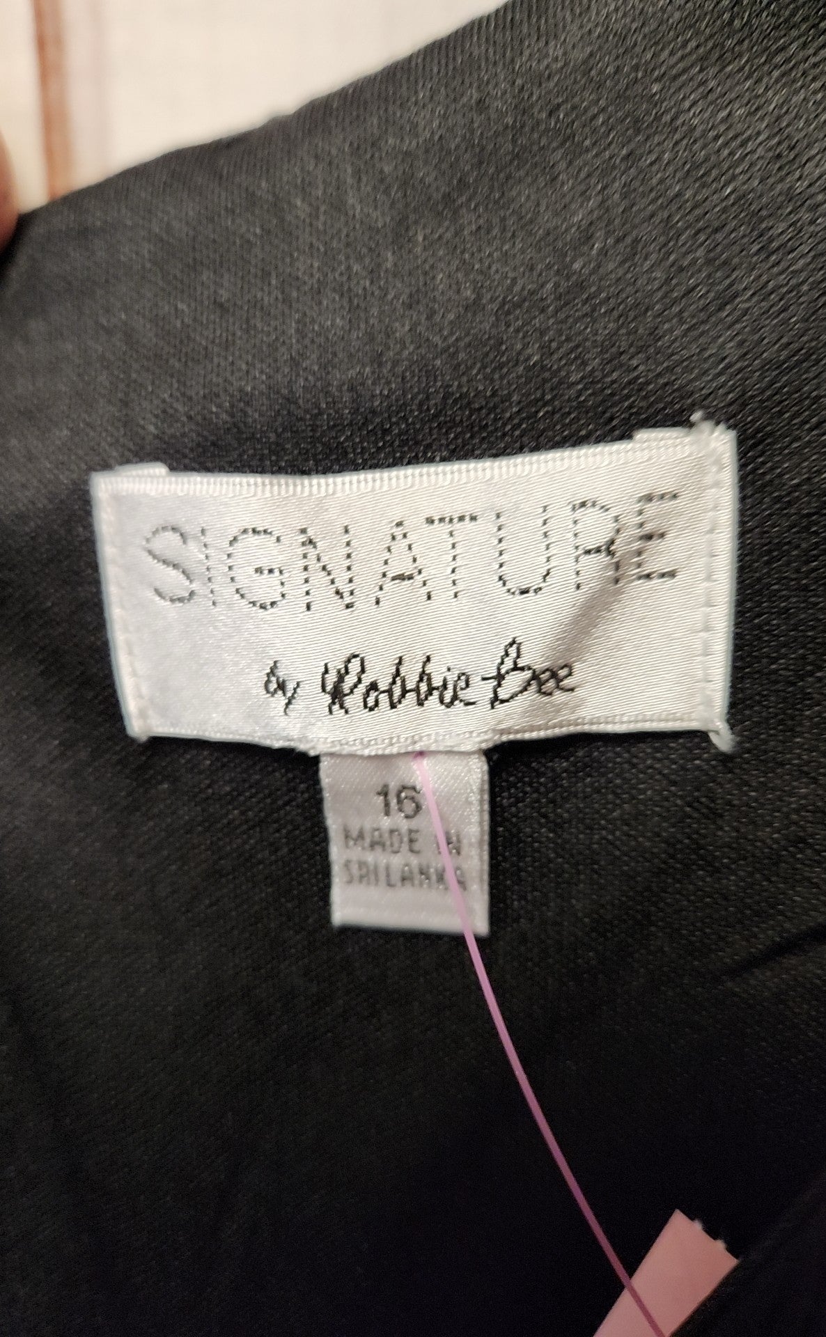 Signature by Robbie Bee Women's Size 16 Black Dress