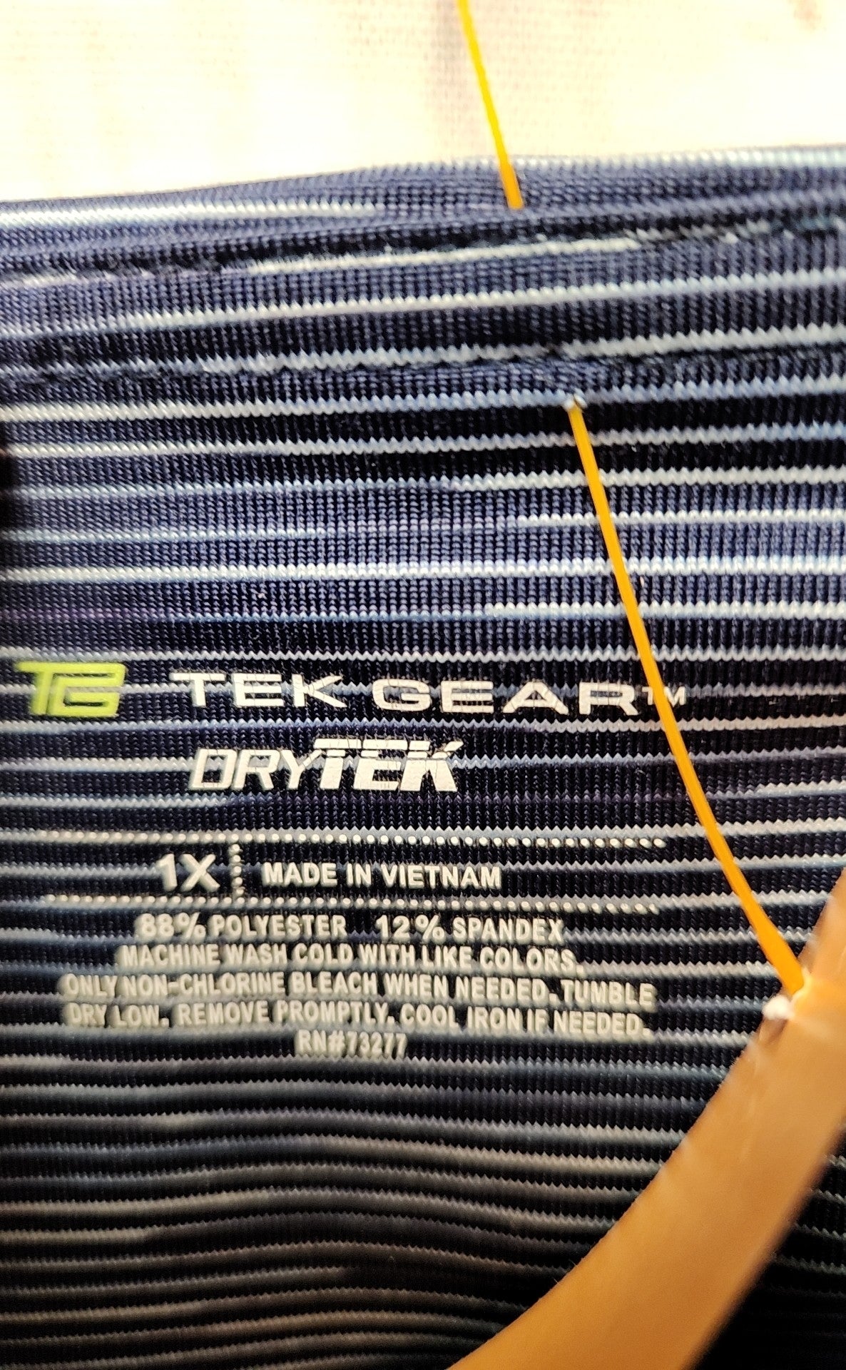 Tek Gear Women's Size 1X Blue Leggings