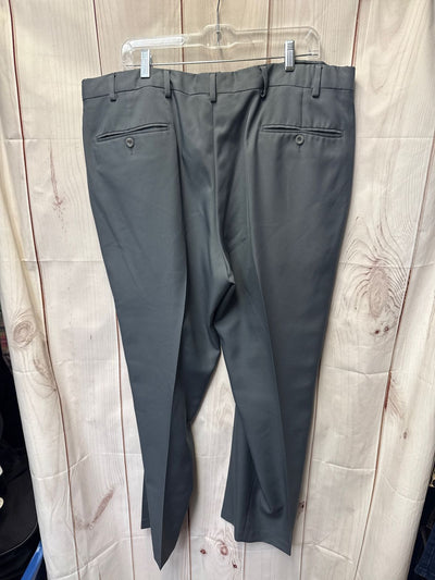 Jos A Bank Men's Size 40x30 Gray Pants