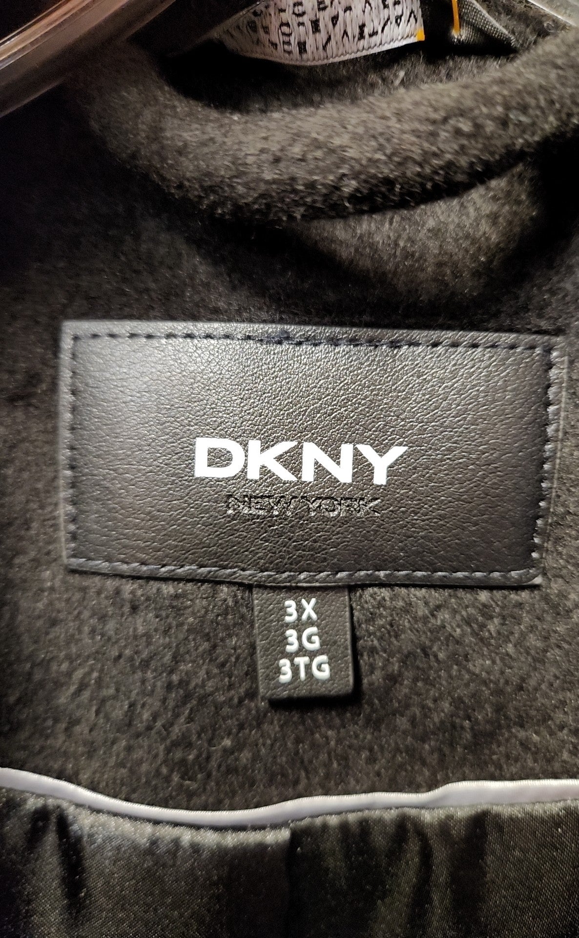 NWT DKNY Women's Size 3X Black Coat