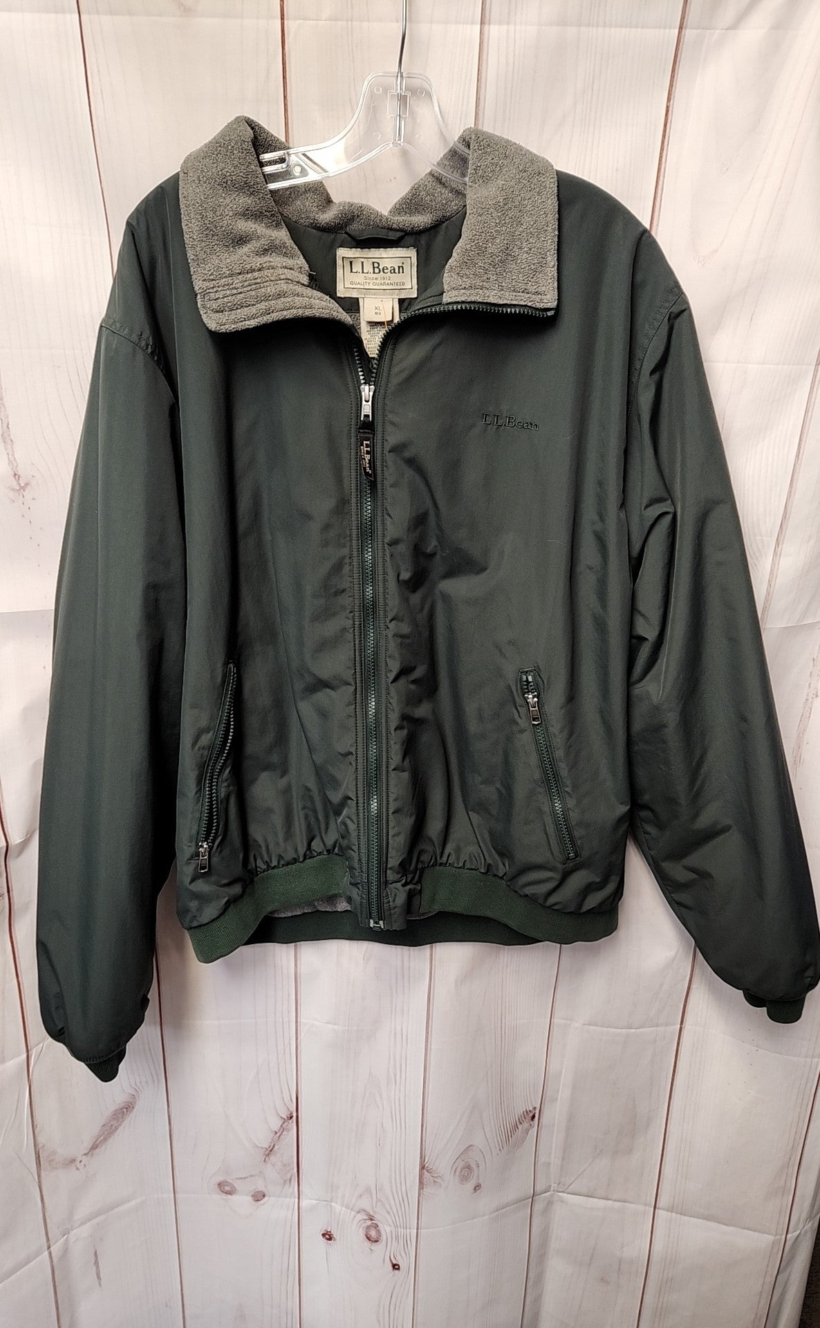 LL Bean Men's Size XL Green Jacket