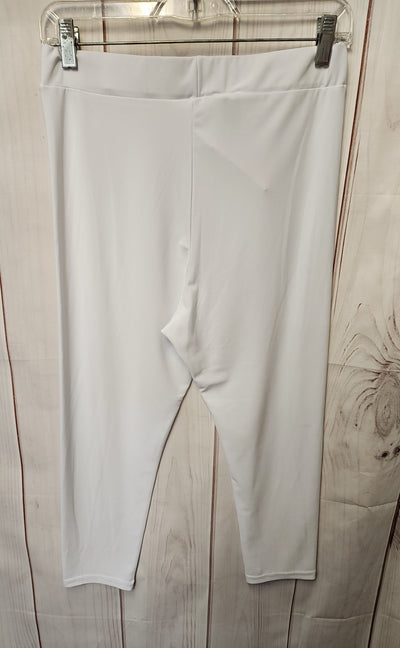 Valentina Women's Size Small/Medium White Leggings