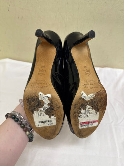 Via Spiga Women's Size 6 Black Pumps
