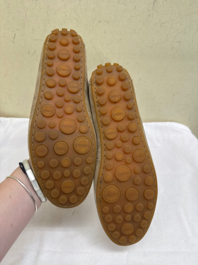 Born Women's Size 9 Tan Flats Shoes