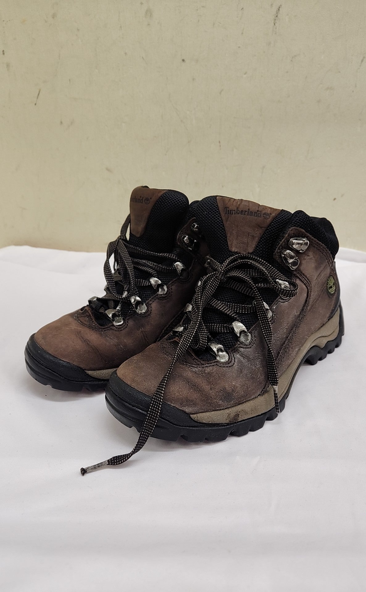 Timberland Women's Size 6-1/2 Brown Hiking Boots
