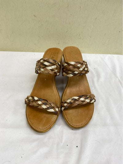 Italian Shoemakers Women's Size 9 Tan Sandals