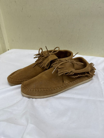 Minnetonka Men's Size 9-1/2 Brown Shoes