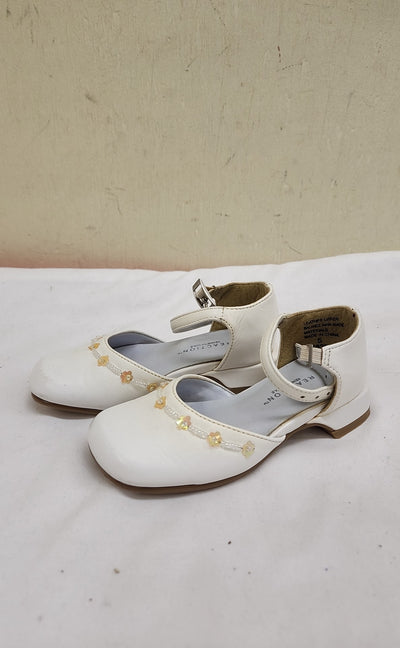 Kenneth Cole Girl's Size 5 White Shoes