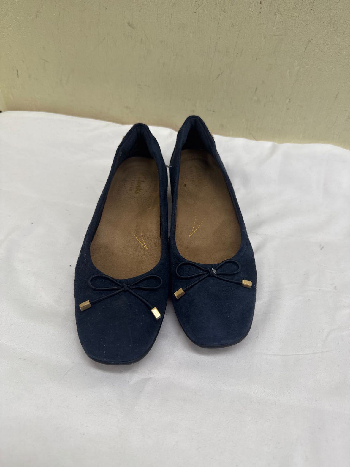 Clarks Women's Size 5 Navy Flats