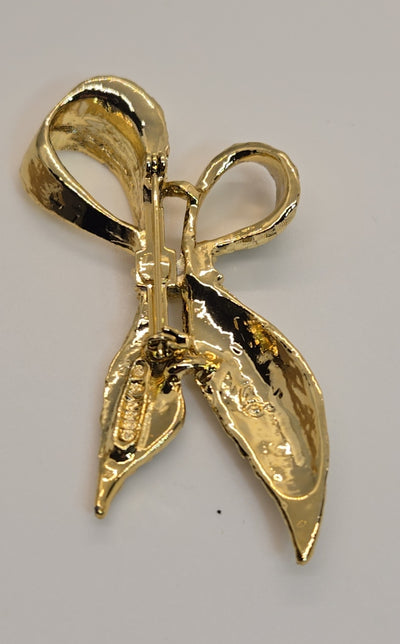Gerry's Gold Bow Brooch Pin