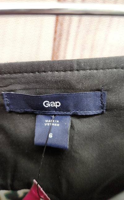 Gap Women's Size 6 Black Skirt
