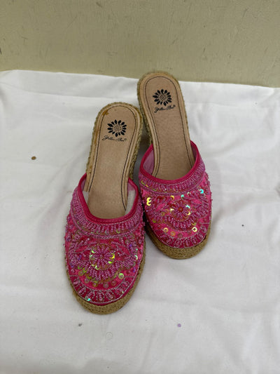 Yellow Box Women's Size 8 Pink Pumps