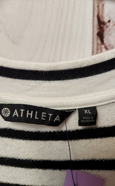 Athleta Women's Size XL White & Black Stripe Dress