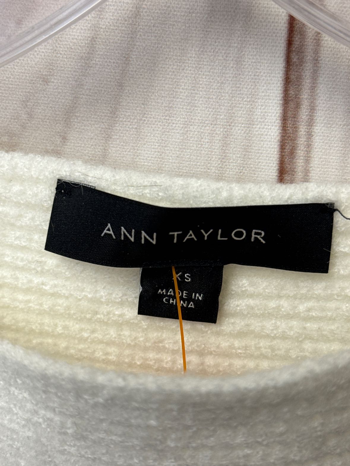 Ann Taylor Women's Size XS White Sweater