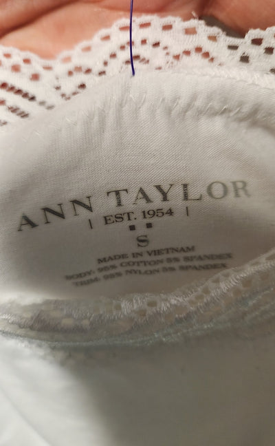 Ann Taylor Women's Size S White Sleeveless Top