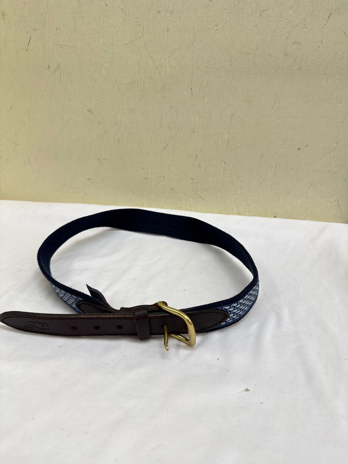 Vineyard Vines Men's Size 28 Blue Belt