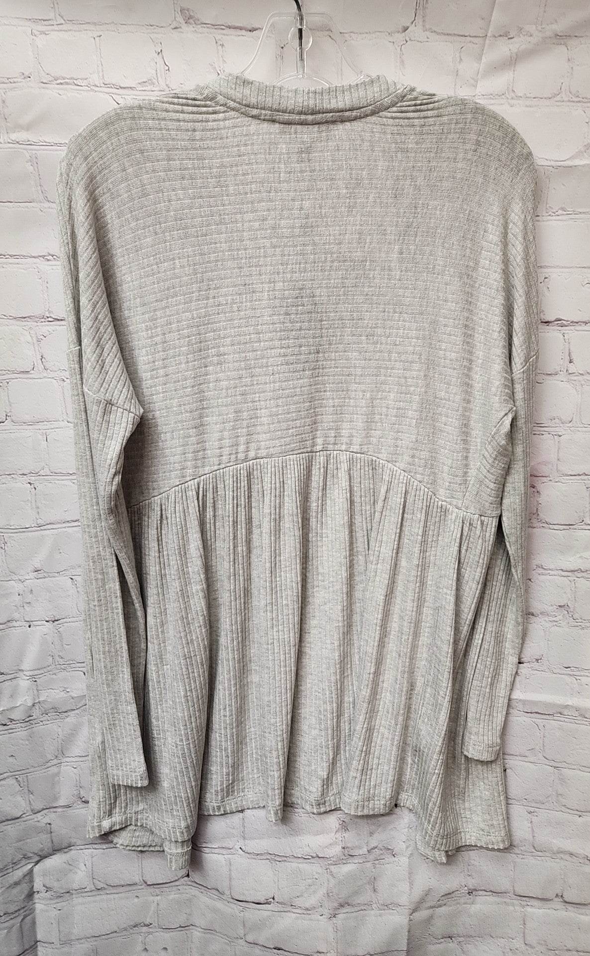 NWT Cupio Women's Size S Gray Cardigan