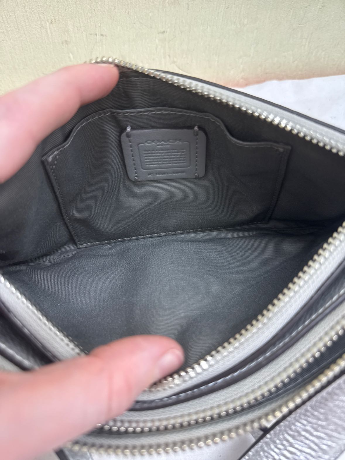 Coach CN496 Silver Leather Double Zip Crossbody Purse Bag