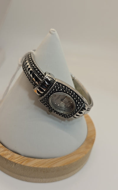 Paul Jardin Stainless Steel Watch NEEDS BATTERY