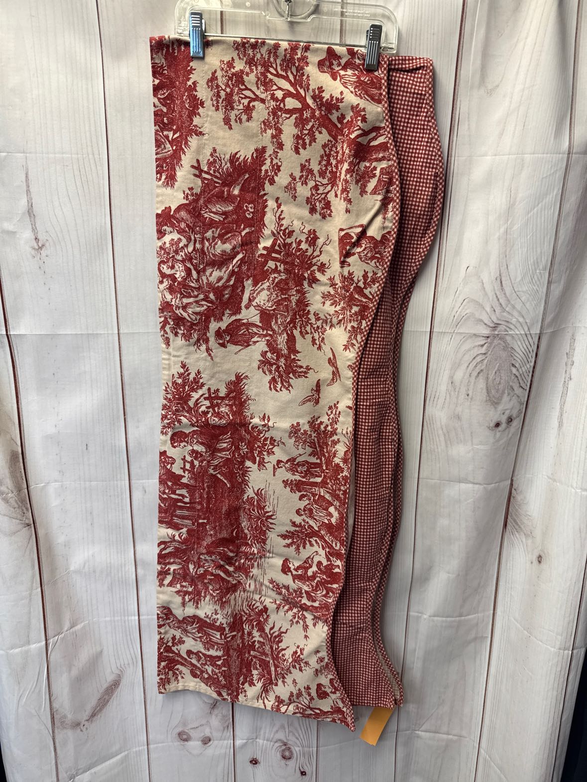 Red & White 80in x 16in Valance
